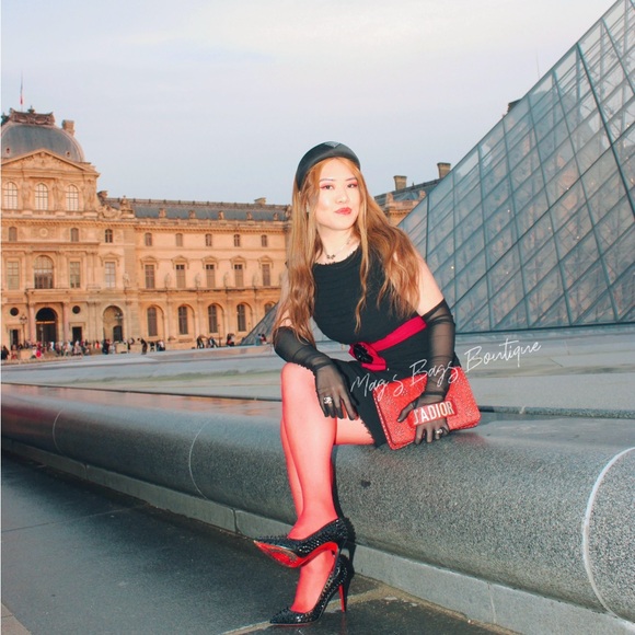 Chanel: Camellia Flower Bow Ribbon Tie Wool Dress (RARE) - Picture 16 of 16